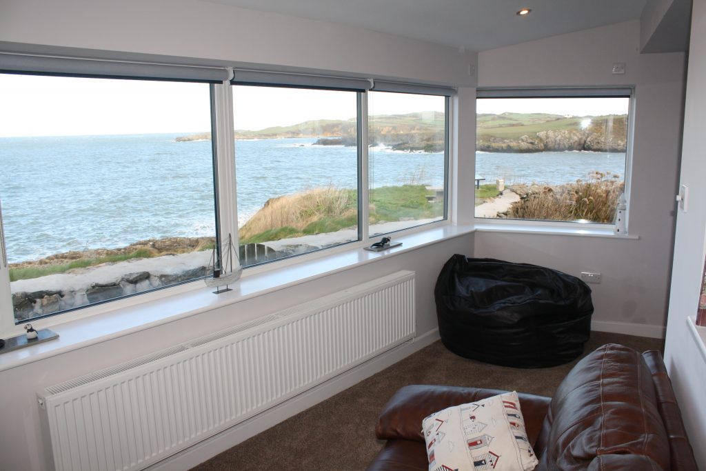 holiday cottage with sea views